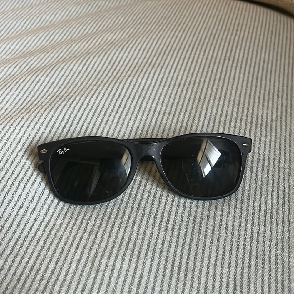 Ray-ban Black Sunglasses